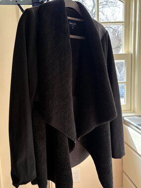 Splendid Sherpa Open Front Lined Cardigan | Black & Gray, Size: Medium